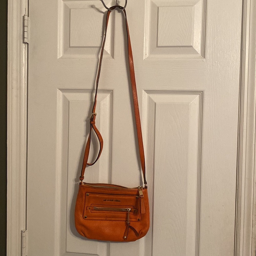 Orange Michael Kors crossbody - Picture 7 of 8